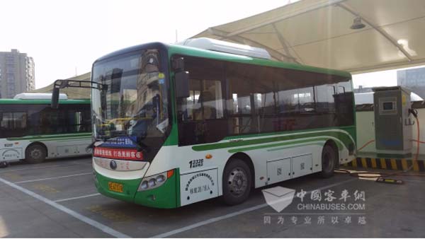 　宇通E7純電動公交車