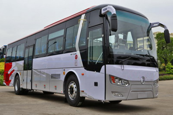 金旅XML6122JHEV15C公交車（柴油/電混動(dòng)國(guó)五24-57座）