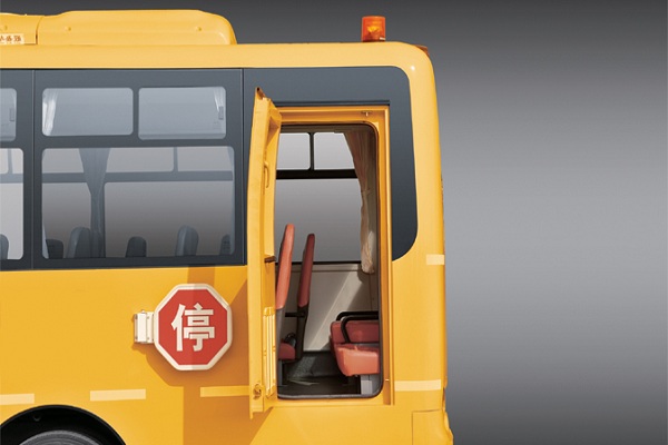 金旅XML6791J15XXC小學(xué)生專用校車（柴油國(guó)五24-42座）