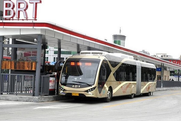 青年JNP6183BEV公交車（純電動30-58座）