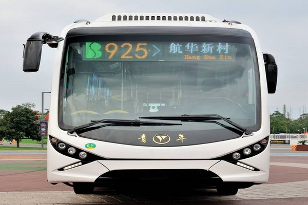 青年JNP6123BEVW公交車（純電動(dòng)10-41座）