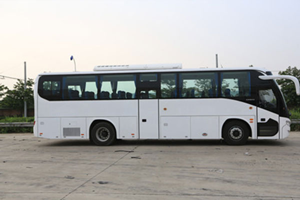 福田歐輝BJ6116EVUA-2客車（純電動(dòng)24-51座）