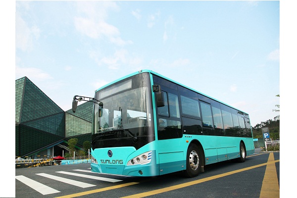 申龍SLK6109ULE0BEVY公交車（純電動10-40座）