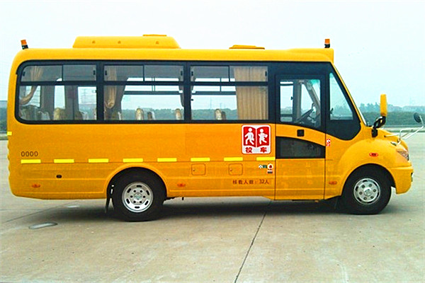 東風(fēng)DFH6660B小學(xué)生專用校車（柴油國五24-32座）