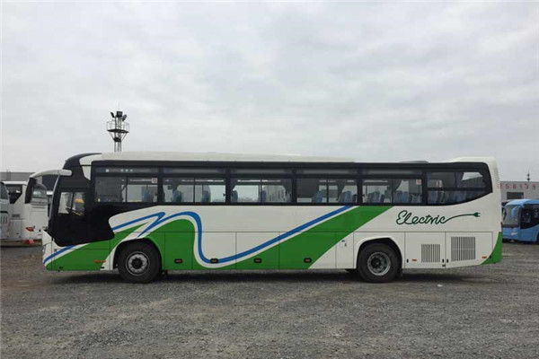 海格KLQ6122ZAE51B客車（柴油國五24-72座）