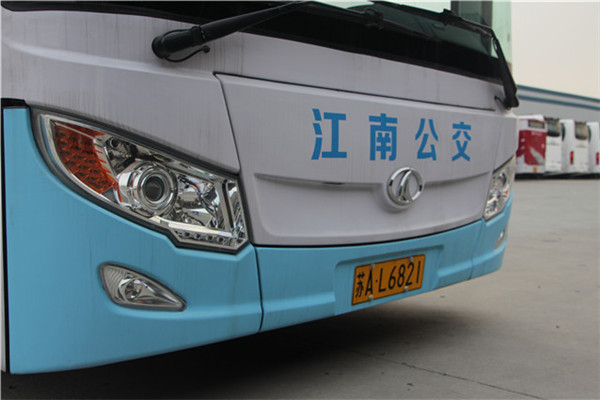 南京金龍NJL6129BEV23公交車（純電動(dòng)24-36座）