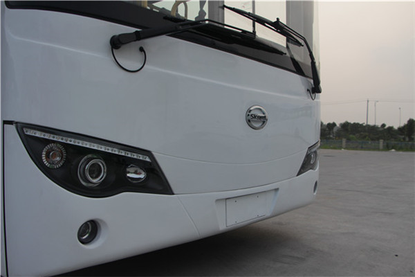 南京金龍NJL6859BEV42公交車（純電動10-28座）