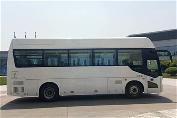 申龍SLK6903AFCEVH客車（燃料電池24-42座）