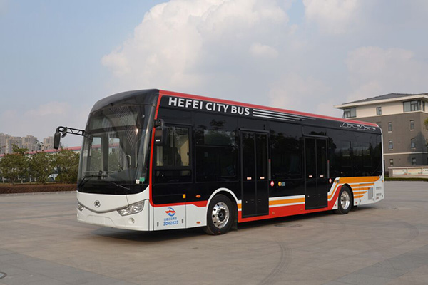 安凱HFF6129G03EV12低地板公交車(chē)（純電動(dòng)20-46座）