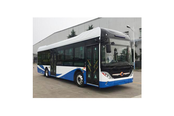 申龍SLK6121UBEVN1低地板公交車（純電動(dòng)19-40座）