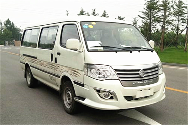 金旅XML6532J95客車(chē)（汽油國(guó)五10-12座）