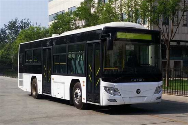 福田歐輝BJ6105CHEVCA-17插電式公交車（天然氣/電混動(dòng)國(guó)六18-40座）