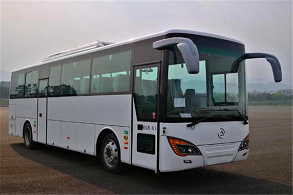 常隆YS6100BEVC客車（純電動24-43座）