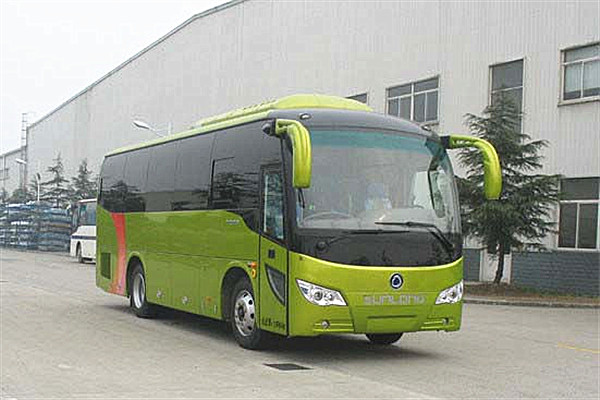 申龍SLK5132XYLLD5體檢醫(yī)療車（柴油國五2-9座）