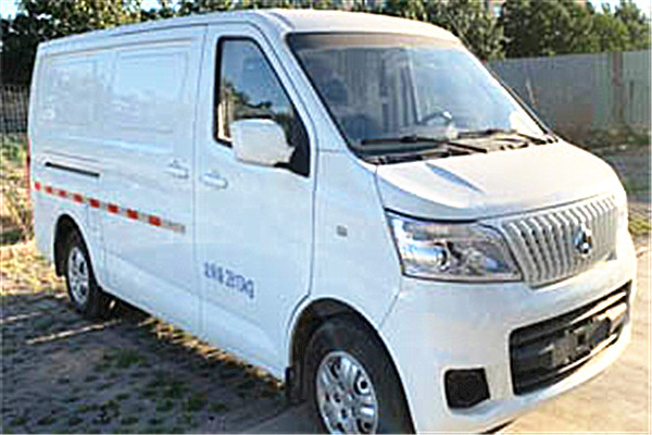 長(zhǎng)安SC5031XXYAAFBEV廂式運(yùn)輸車（純電動(dòng)2-5座）