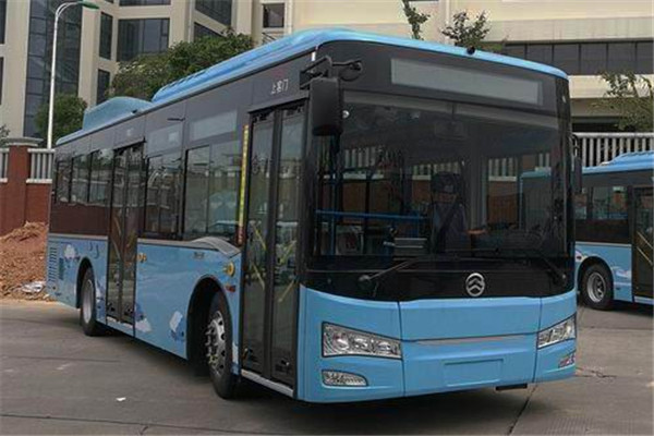 金旅XML6105JEVY0C3低入口公交車（純電動(dòng)20-38座）