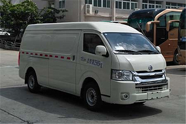 金旅XML5039XXY95A廂式運(yùn)輸車（汽油國五2座）