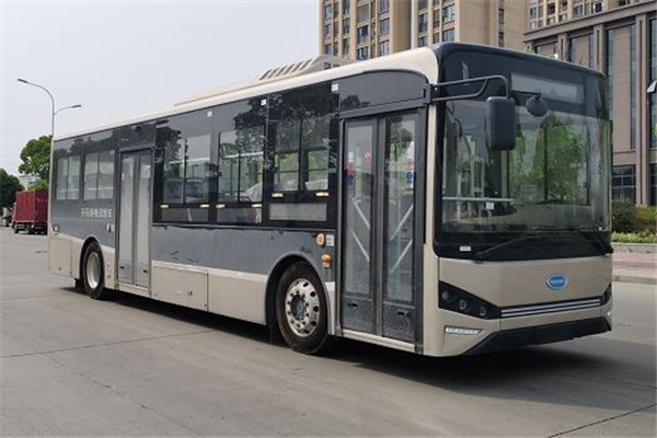 南京金龍NJL6106EV公交車（純電動19-37座）