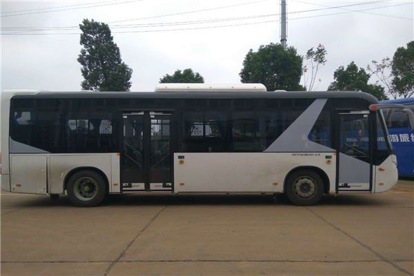 中車電動CKY6105BEVG公交車（純電動10-31座）