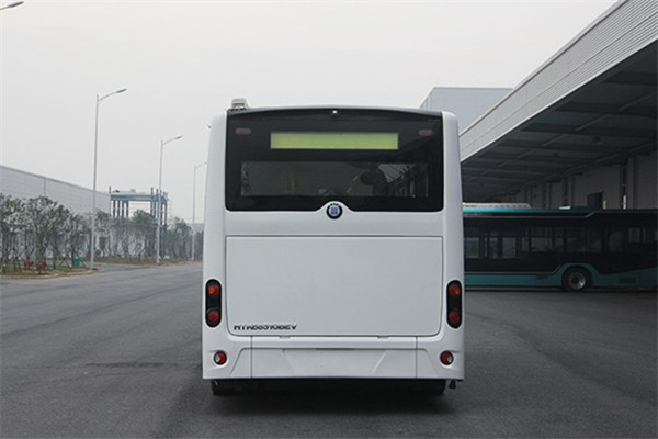 智電HYK6851GBEV低入口公交車(chē)（純電動(dòng)12-21座）