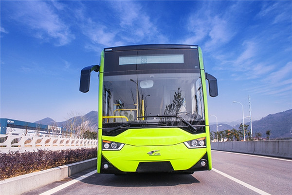 浙江中車CSR6100GCHEV1公交車（柴油/電混動國五25-38座）