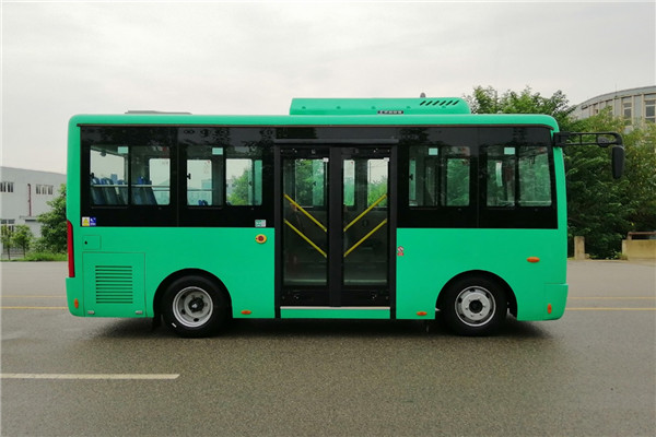 峨嵋EM6810BEVG2公交車（純電動(dòng)13-27座）