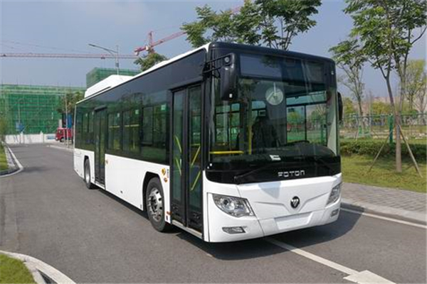 福田歐輝BJ6105EVCA-59公交車（純電動19-39座）