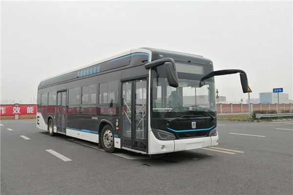 吉利遠(yuǎn)程JHC6121BEVG21低入口公交車（純電動(dòng)22-46座）